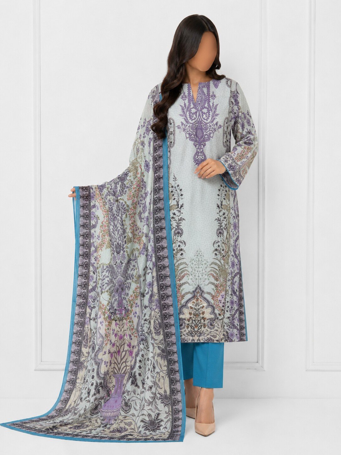 MAHJABEEN SIGNATURE LAWN P100