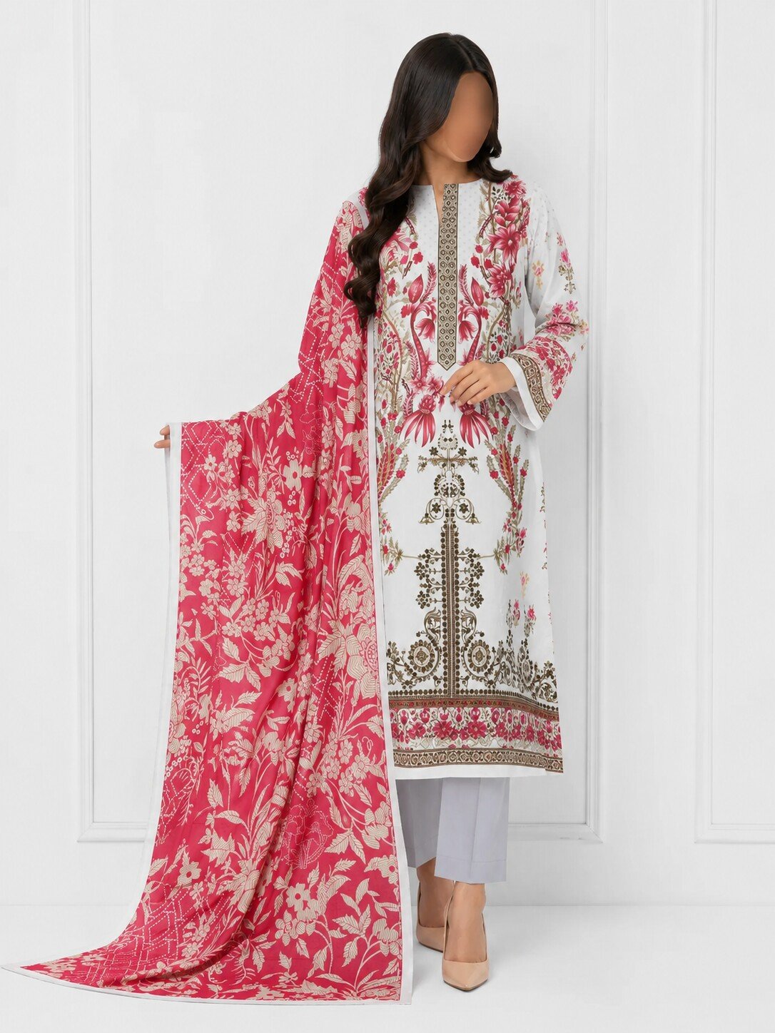 MAHJABEEN SIGNATURE LAWN P52