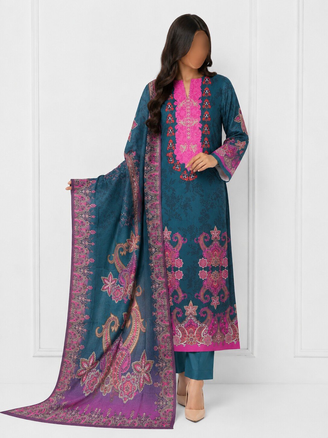 MAHJABEEN SIGNATURE LAWN P72