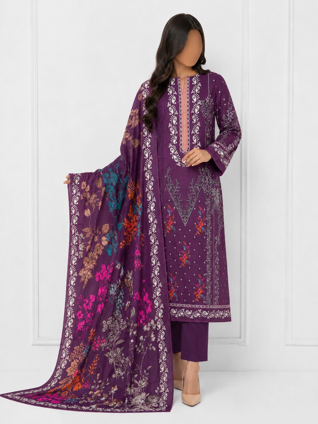 MAHJABEEN SIGNATURE LAWN P80