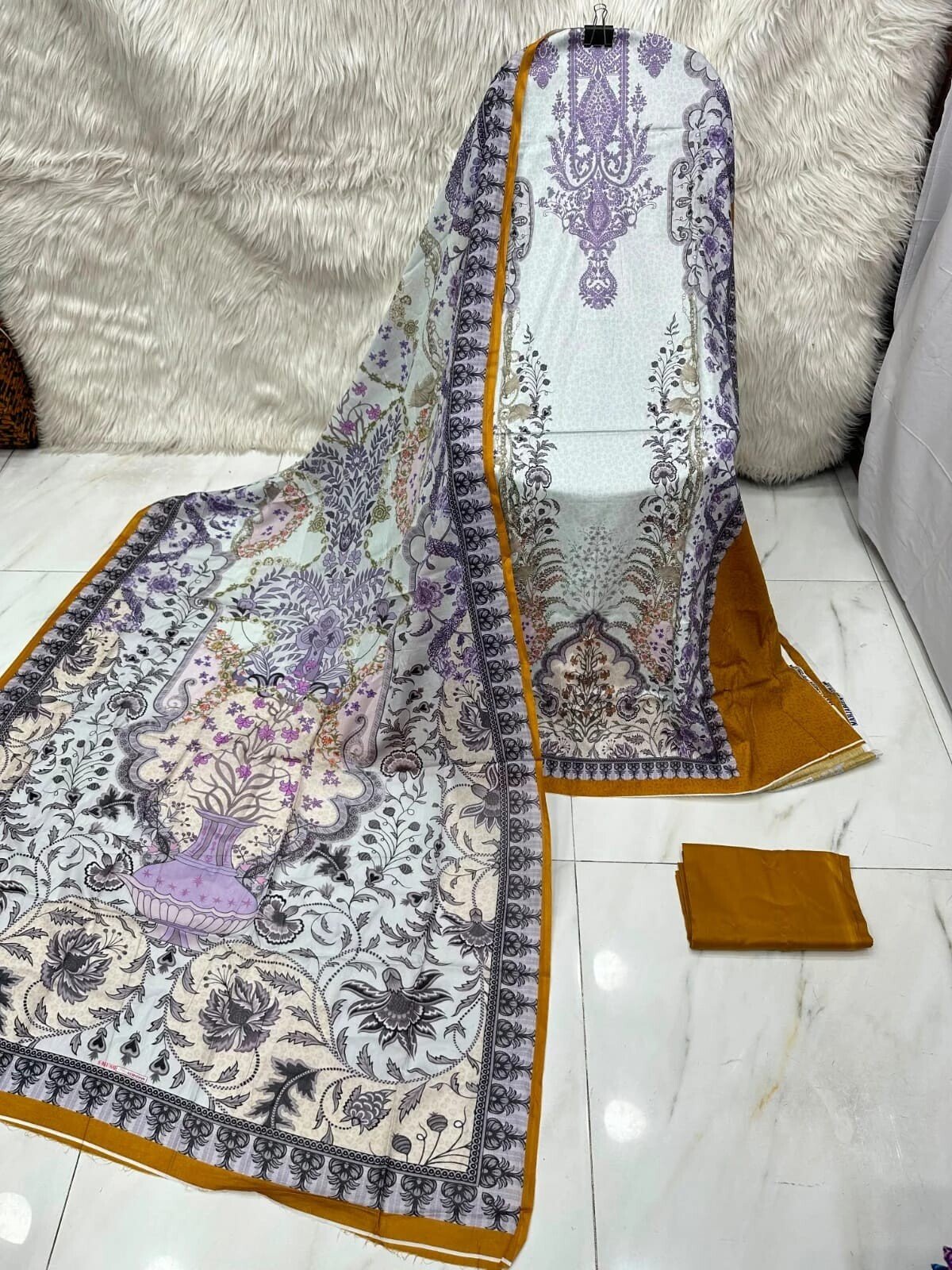 MAHJABEEN SIGNATURE LAWN P88
